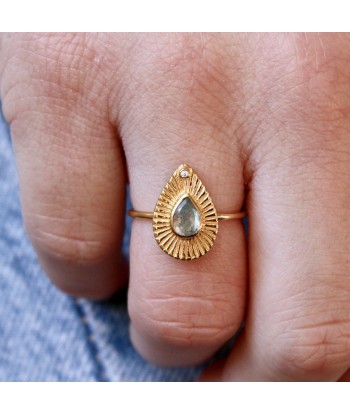 Bague dorée goutte pierre et zircon la chaussure