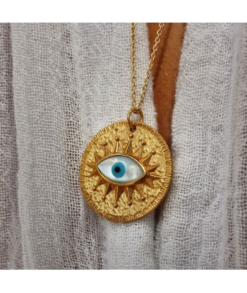 Collier doré médaille oeil en nacre XXL pas chere