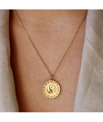 Collier doré médaille yin & yang zircons votre