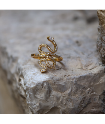 Bague dorée serpent enroulé zircons sur le site 